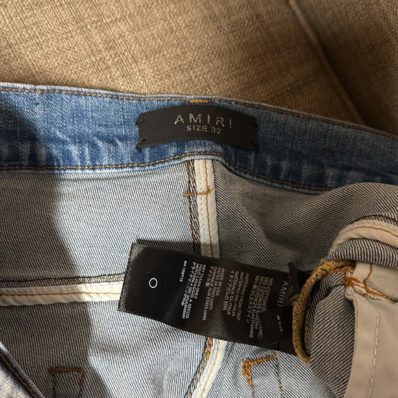 Amiris Jeans - Picture 2 of 3